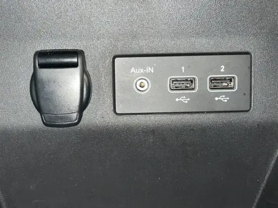 RENAULT CLIO V - voiture d'occasion - Photo 21