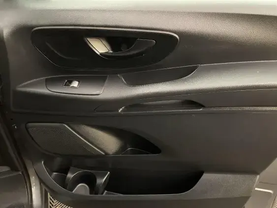 MERCEDES VITO III - voiture d'occasion - Photo 20