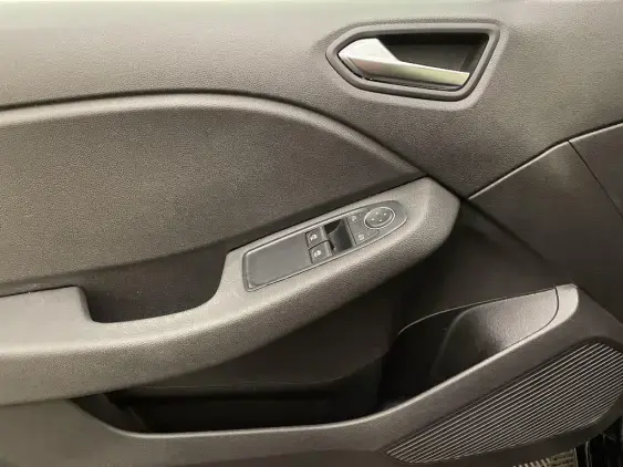 RENAULT CLIO V - voiture d'occasion - Photo 19