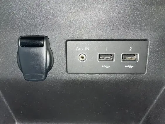 RENAULT CLIO V - voiture d'occasion - Photo 21