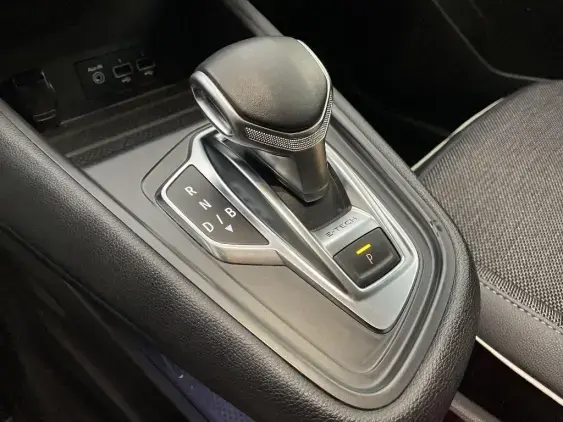 RENAULT CAPTUR II - voiture d'occasion - Photo 17