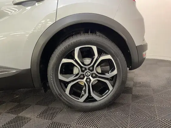 RENAULT CAPTUR II - voiture d'occasion - Photo 24