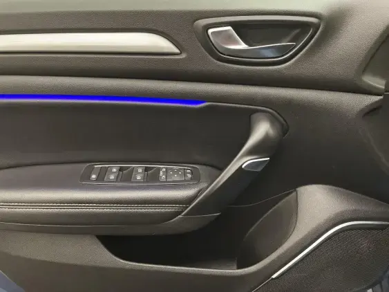 RENAULT MEGANE ESTATE IV - voiture d'occasion - Photo 19