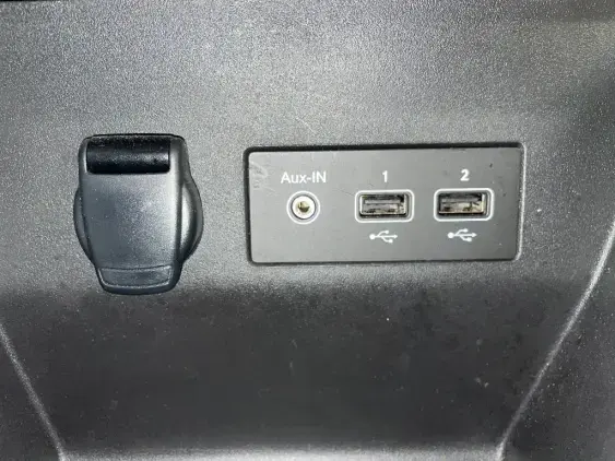 RENAULT CLIO V - voiture d'occasion - Photo 21