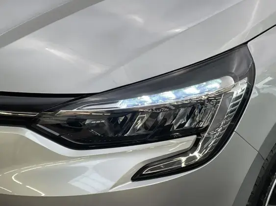 RENAULT CLIO V - voiture d'occasion - Photo 22