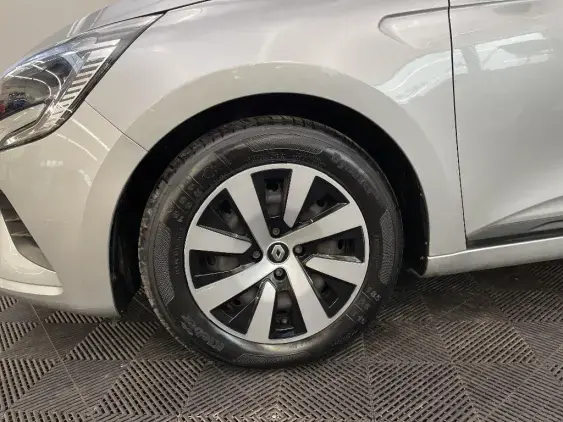 RENAULT CLIO V - voiture d'occasion - Photo 23