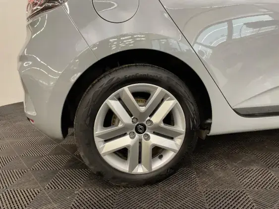 RENAULT CLIO V - voiture d'occasion - Photo 25