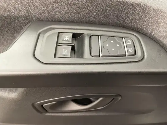 RENAULT TRAFIC FG III - voiture d'occasion - Photo 17