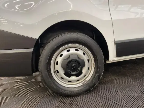 RENAULT TRAFIC FG III - voiture d'occasion - Photo 25