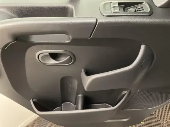 RENAULT MASTER FG III - voiture d'occasion - Photo 19