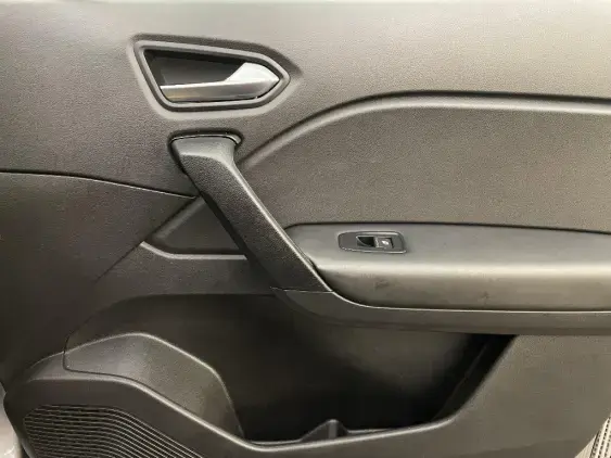 RENAULT CAPTUR II - voiture d'occasion - Photo 20