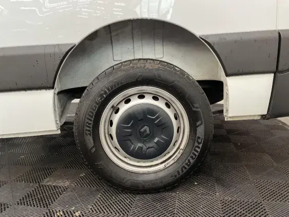 RENAULT MASTER FG III - voiture d'occasion - Photo 24