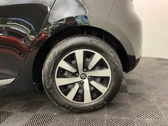 RENAULT CLIO V - voiture d'occasion - Photo 24