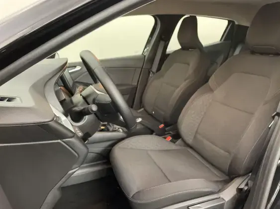 RENAULT CLIO V - voiture d'occasion - Photo 18