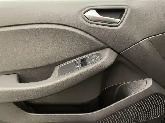 RENAULT CLIO V - voiture d'occasion - Photo 19