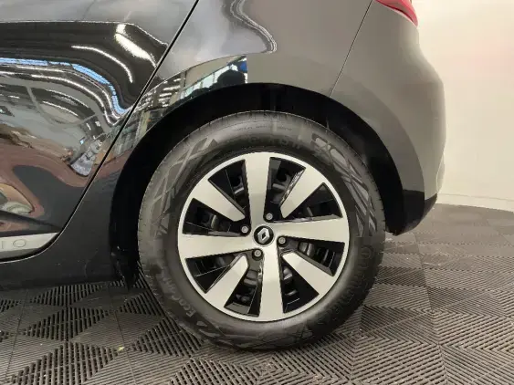 RENAULT CLIO V - voiture d'occasion - Photo 24