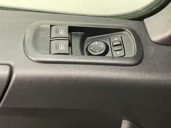 RENAULT MASTER FG III - voiture d'occasion - Photo 17