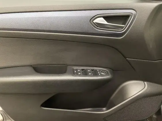 RENAULT ARKANA - voiture d'occasion - Photo 19