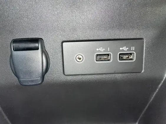 RENAULT CLIO V - voiture d'occasion - Photo 21