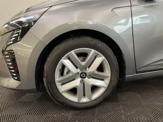 RENAULT CLIO V - voiture d'occasion - Photo 23