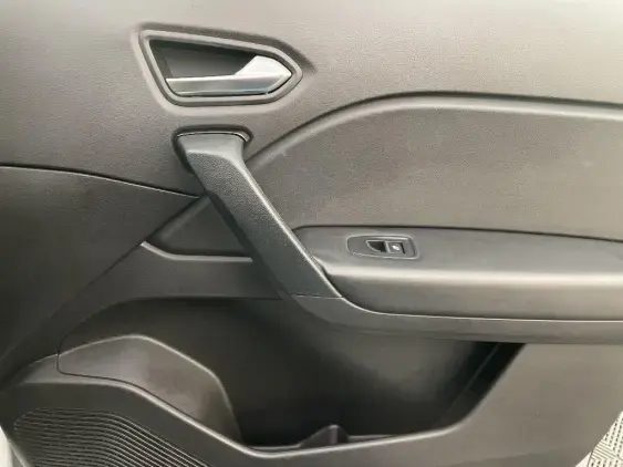 RENAULT CAPTUR II - voiture d'occasion - Photo 20