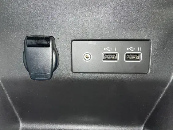 RENAULT CLIO V - voiture d'occasion - Photo 21