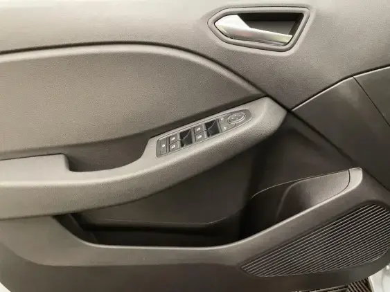 RENAULT CLIO V - voiture d'occasion - Photo 19