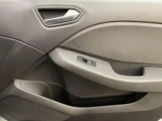 RENAULT CLIO V - voiture d'occasion - Photo 20