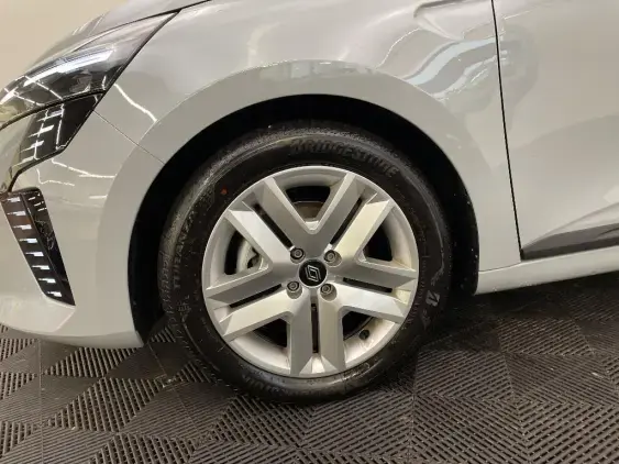 RENAULT CLIO V - voiture d'occasion - Photo 23