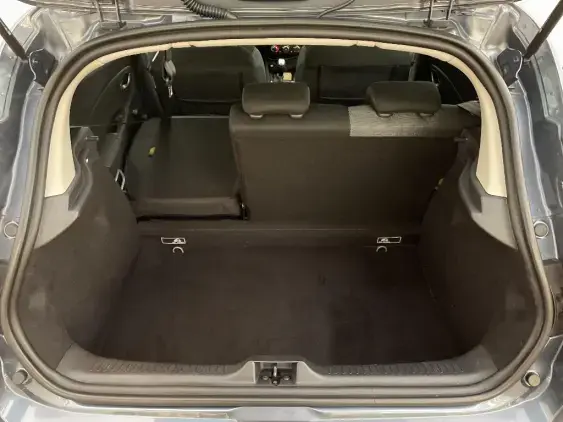 RENAULT CLIO IV - voiture d'occasion - Photo 16