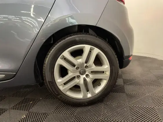 RENAULT CLIO IV - voiture d'occasion - Photo 24