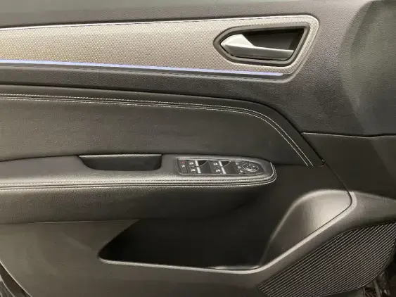 RENAULT ARKANA - voiture d'occasion - Photo 19