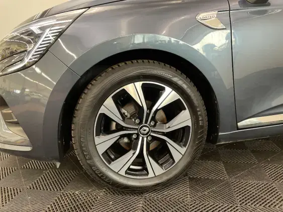 RENAULT CLIO V - voiture d'occasion - Photo 23