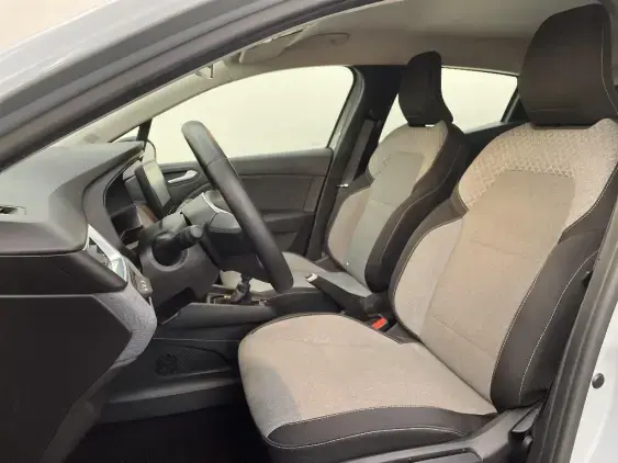 RENAULT CLIO V - voiture d'occasion - Photo 18