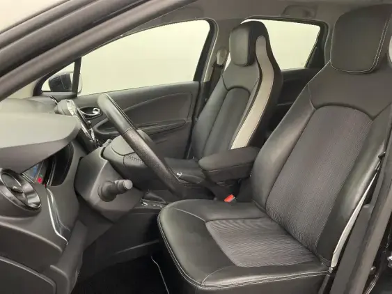 RENAULT ZOE - voiture d'occasion - Photo 18