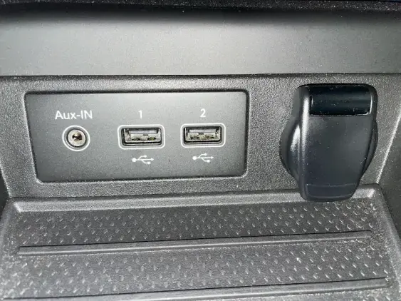 RENAULT ZOE - voiture d'occasion - Photo 21