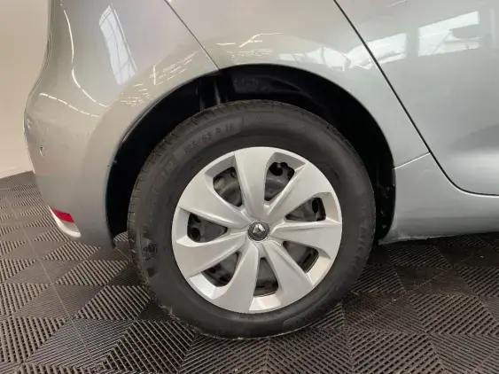 RENAULT ZOE - voiture d'occasion - Photo 25