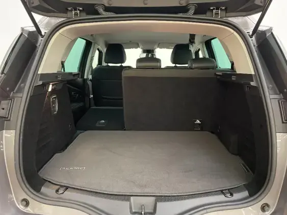 RENAULT SCENIC IV - voiture d'occasion - Photo 16