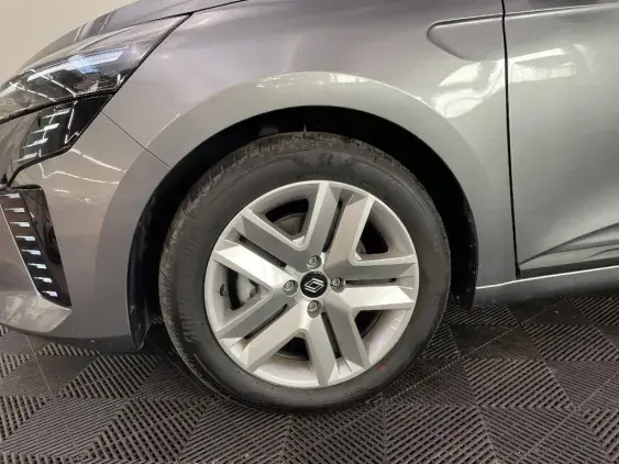 RENAULT CLIO V - voiture d'occasion - Photo 23