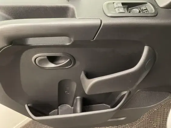 RENAULT MASTER FG III - voiture d'occasion - Photo 19