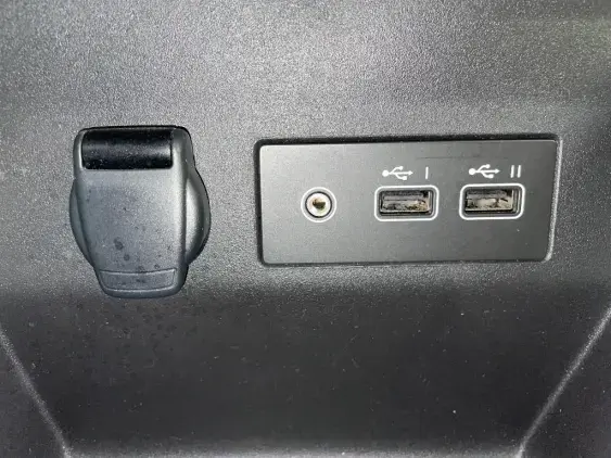 RENAULT CLIO V - voiture d'occasion - Photo 21