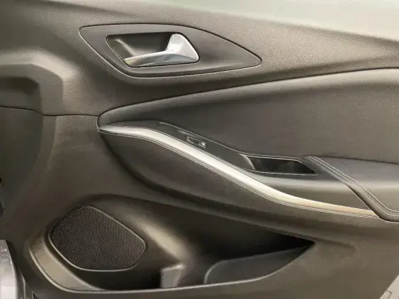 OPEL GRANDLAND - voiture d'occasion - Photo 20