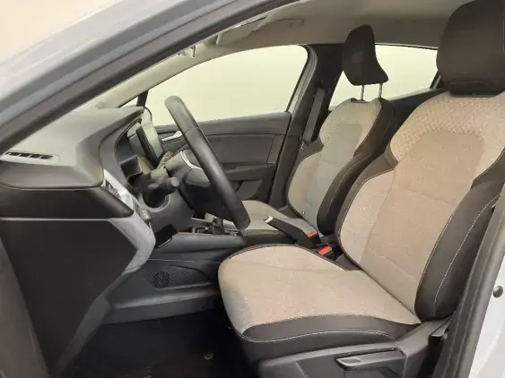 RENAULT CLIO V - voiture d'occasion - Photo 18