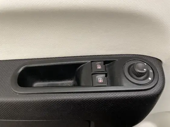 RENAULT TWINGO III - voiture d'occasion - Photo 17