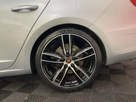 SEAT LEON III - voiture d'occasion - Photo 24