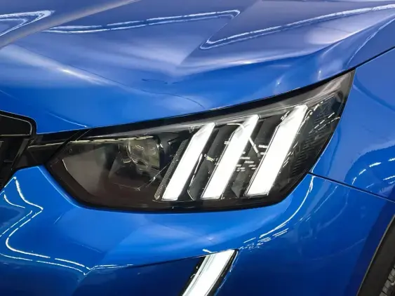 PEUGEOT 2008 II - voiture d'occasion - Photo 22