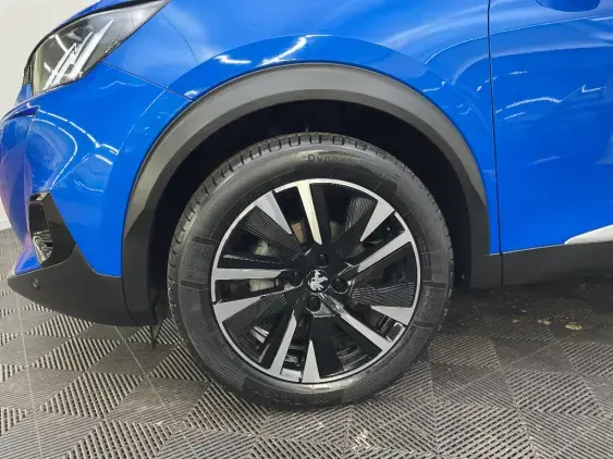 PEUGEOT 2008 II - voiture d'occasion - Photo 23