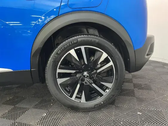 PEUGEOT 2008 II - voiture d'occasion - Photo 24