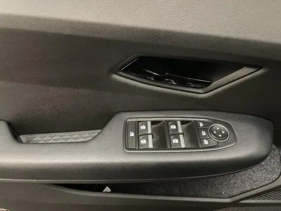 RENAULT MEGANE V - voiture d'occasion - Photo 17