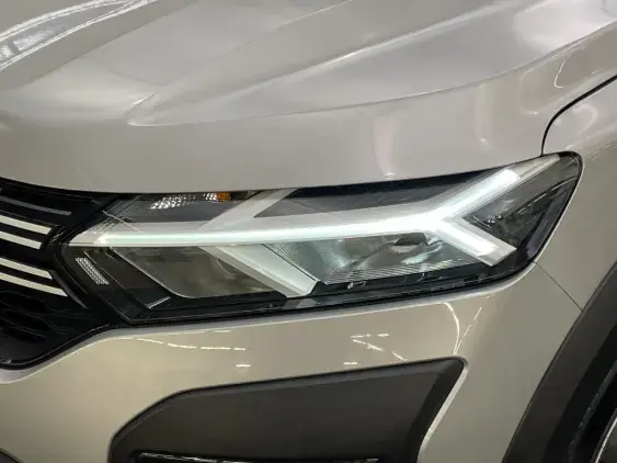 DACIA SANDERO III - voiture d'occasion - Photo 22